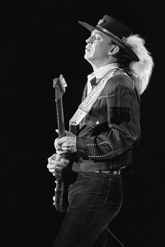 b7051d44fec4585d604d67a519056a35