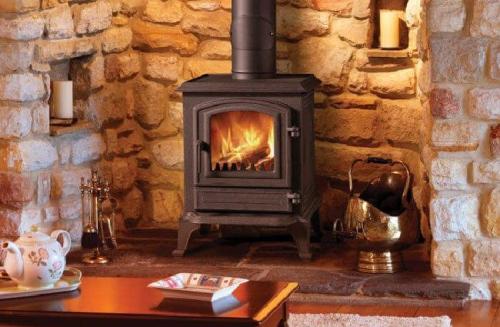 Broseley-York-Midi-SE-5kW-Wood-Burning-_-Multi-Fuel-DEFRA-Approved-Stove-700x459