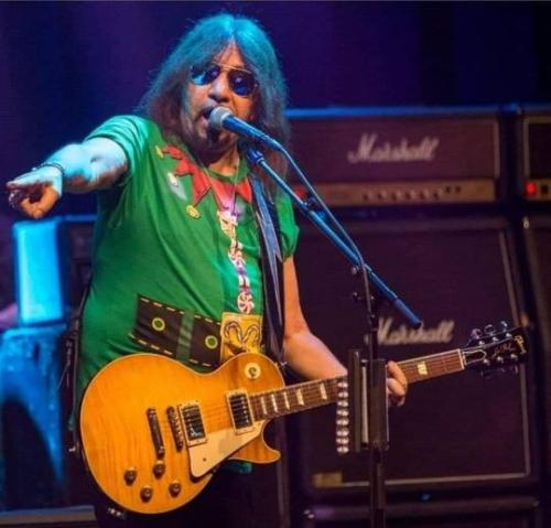 tumblr_c64d4c42e4cc32af74c882eb0a719913_6ac0b187_540