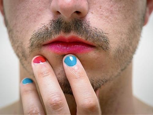 man-lipstick-nail-polish-transgender-drag-getty-640x480