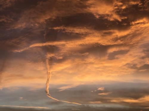 40DD57C8-25F0-4EAA-B3EE-9B4854433AB1