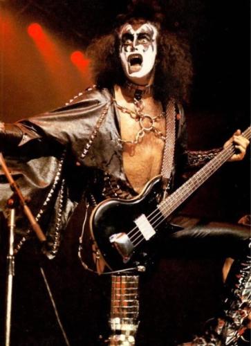 tumblr_1873a9cf4b6612b21553bfd4e57dd254_1ec90744_540