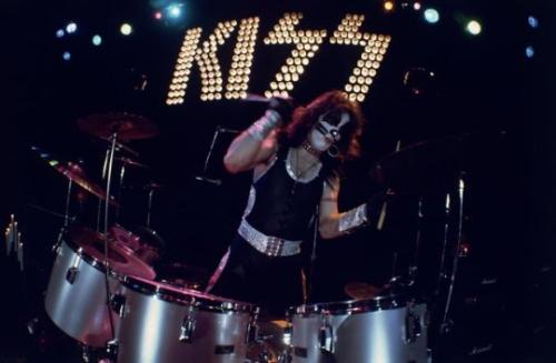 tumblr_27ec8619ac071c9ba0fcab0a8d5d4f09_93f08406_540