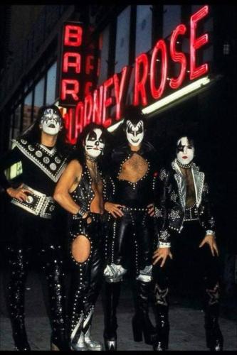 tumblr_88b43df8358859cd72102b9dec1ccdd0_6c5f492c_540