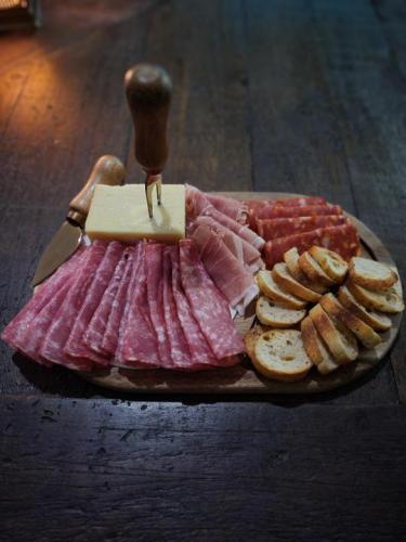 tumblr_9d1a36104182cb4cebafe5035eae9498_008453c4_540