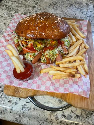 272779889_113556084566275_2776543739960927656_n