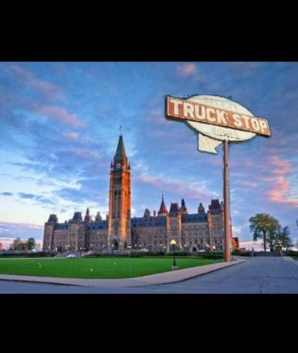 11:28:47 GMT-0700 (MST)