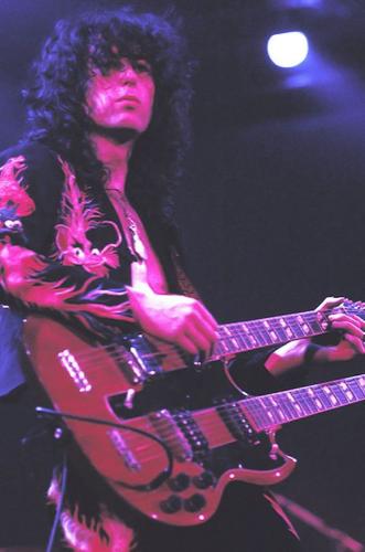 9730cfabe3d0e52f2f3e38d34469050b