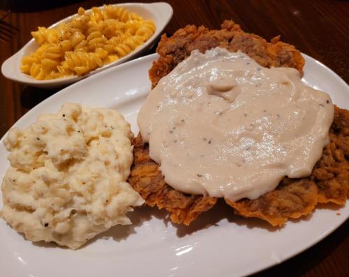 271437472_1883661545151168_5936376096565331581_n