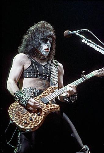 tumblr_fc36c64438f65f1e4efc1535919d61e5_dde7e7a7_500