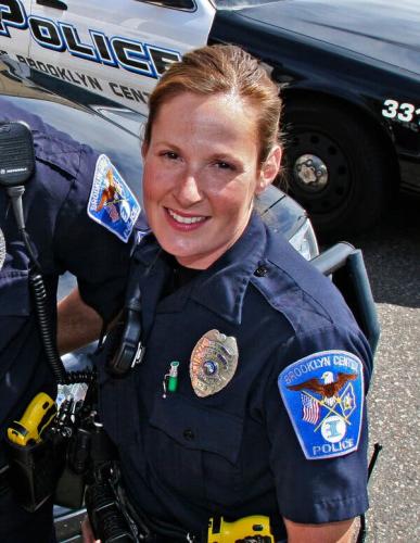 13minnesota-officer2-articleLarge