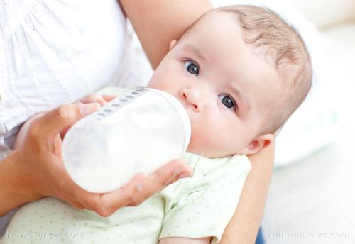 Baby-Bottle-Milk-Mother-Mom-Infant-Newborn
