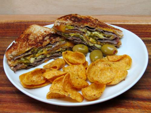 tumblr_6494d7ea9e049de1a2aa888d1acf28c0_da6b6520_540