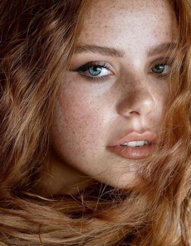 tumblr_4ec442511d37bc63456d5f0c10d4642a_2efb4c6f_540