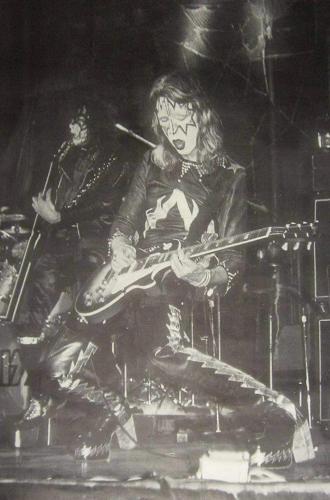 tumblr_0a163cf1615cc028994075e527b792e1_4f8bd973_1280