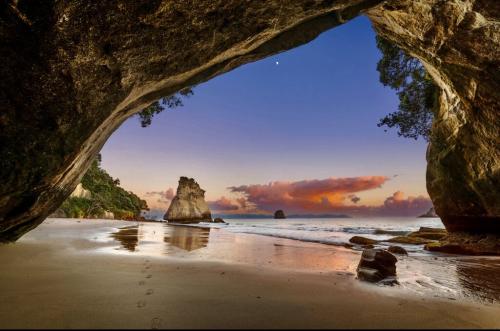 Cathederal Cove, New Zealand