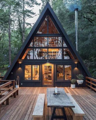 Cozy modern cabin
