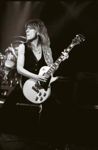 279023718_377769774359866_5109233995723976961_n