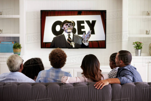 FAMILY WATCHING OBEY