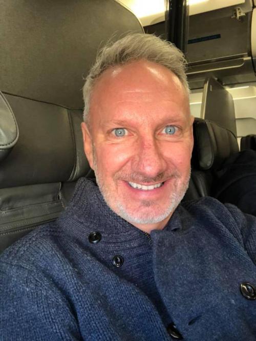 4b808b8c-7543-426c-b5e1-1c040ee6c0bb