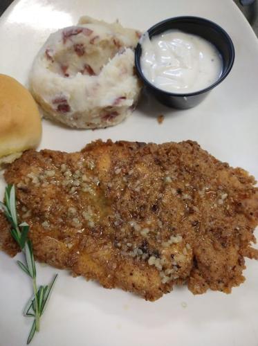 278770128_558732012280632_46309690142441300_n