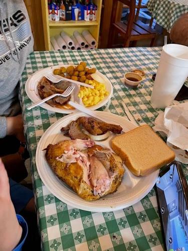 277674248_10166227067285249_8851911737300553522_n