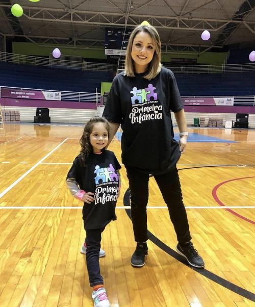 AD01B107-CBC3-457A-A23A-E78DE818B2C7