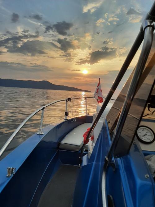 feef6775-652a-41b1-8345-c99f7a6f3a44