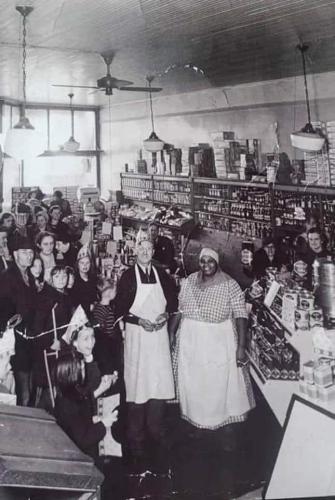 Sad .. how Aunt Jemima got cancelled cause of idiottic far leftism