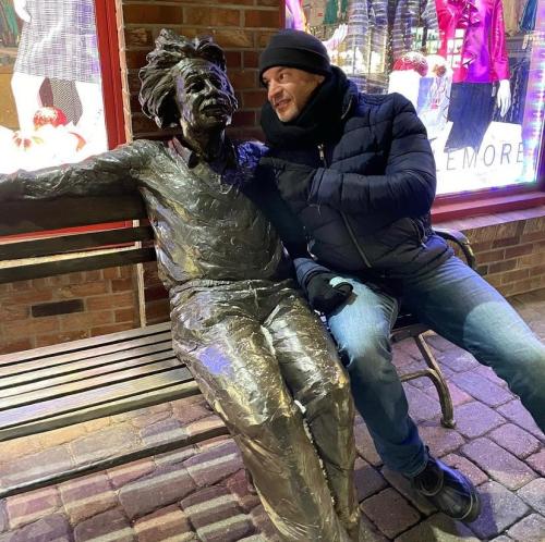 67BDEB79-0C68-462E-AD53-689BA2B26841