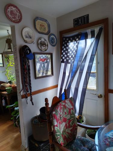 e61bcf98-784b-4f50-8228-efbdcdb95fef