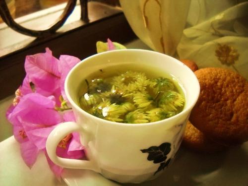 chrysanthemum tea