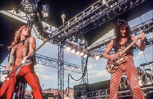 tumblr_643446dee4fe72b68fe3b0a53fa01ecb_c60d5c22_1280