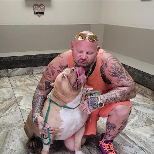 9e65a4f7-d018-41c5-8aa6-c799568eade0