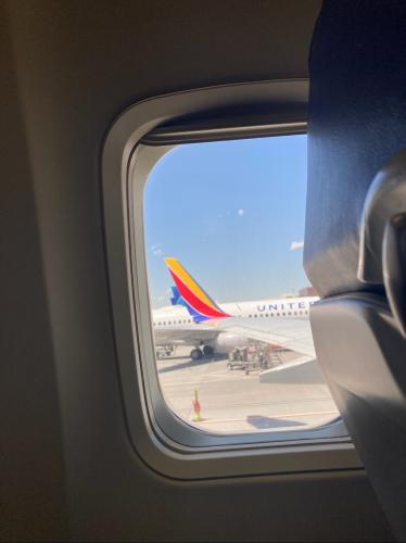 6D4B7F54-2886-4287-98E9-50ED50A6D9AE