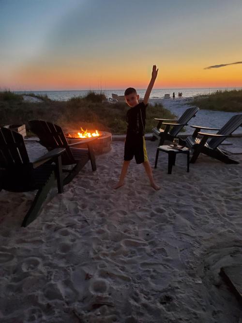 17c6078d-a077-4c4e-abce-e6610995d350