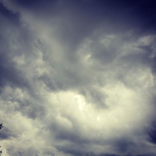 17571512-5fb4-4331-b093-262a00859e78