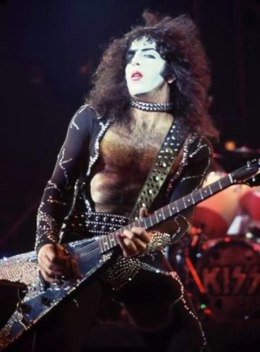 tumblr_af006c4b8e95b4fd1e66388effd7a7a8_15abddb7_540