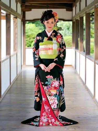 283468540_1924555927729645_4767062731946653676_n