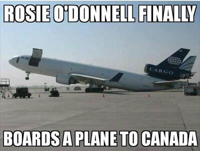 Rosie+O`Donnell+Finally+Boards+A+Plane+To+Canada