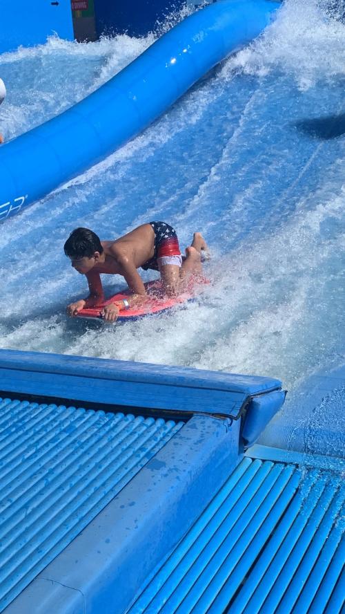 8dc549f1-628b-4a05-9b74-59301fa44454