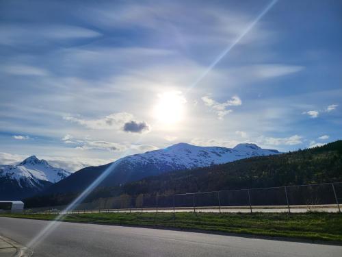 203e514c-9e9f-46ee-b867-2d310788558f