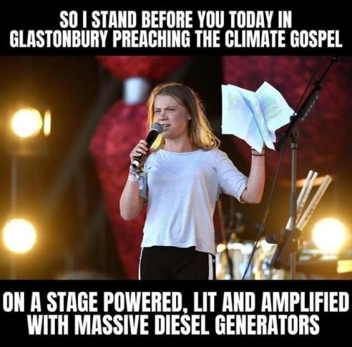 tumblr_511723e12977f57468cbf29262bdda72_1d0a8df2_640