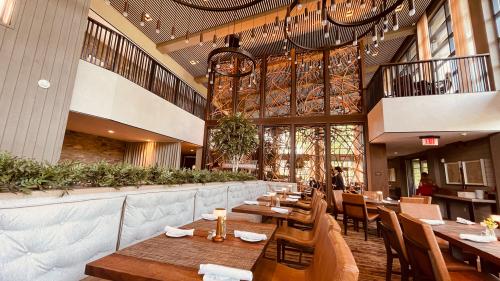 212B2439-F200-4FCF-B4B9-362BD4B5E580