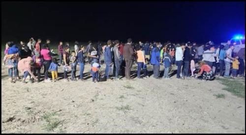 24A7B2F9-0178-41AE-984E-CDD0FBB6CAB4-25342-000003E2222863E0