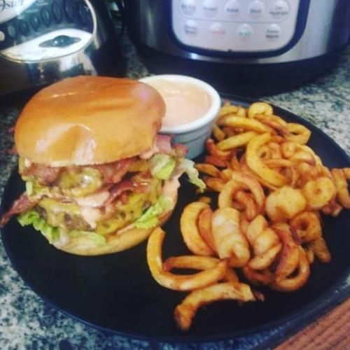 tumblr_9ee76f243cf5ccea048293b98dd163f0_5b294355_540