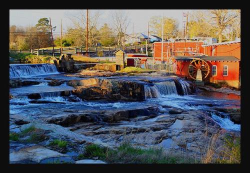 ee1f46bd2aab8d698fd4263caf7419f1