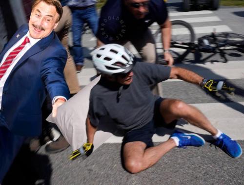 C9A16C3D-D2D1-4C98-BDA6-E5DA0C1B8277