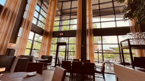 F38FA475-9DFA-4F68-A00B-E0AA7123A22F