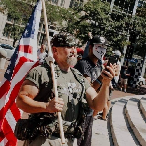 21:21:24 GMT-0400 (EDT)